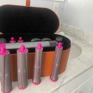 Dyson airwrap plus 1.2" and 1.6" long barrels